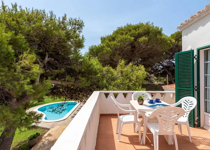 فيلة Hort D'es Milord -